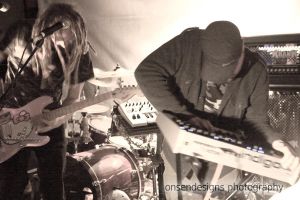 Proof-MIDI Ghetto Tour-Band01-2010-05-10-19-13-53